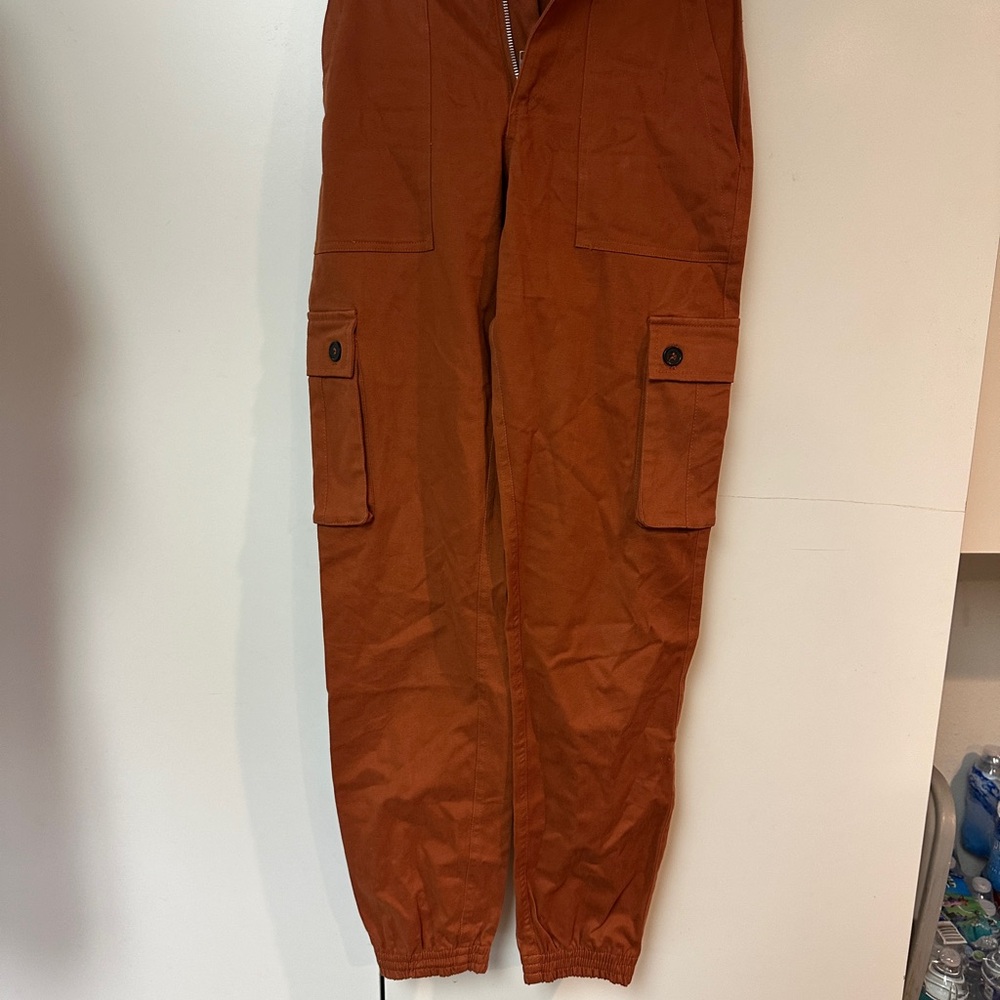 Wonderly Women’s Rust Cargo Pants